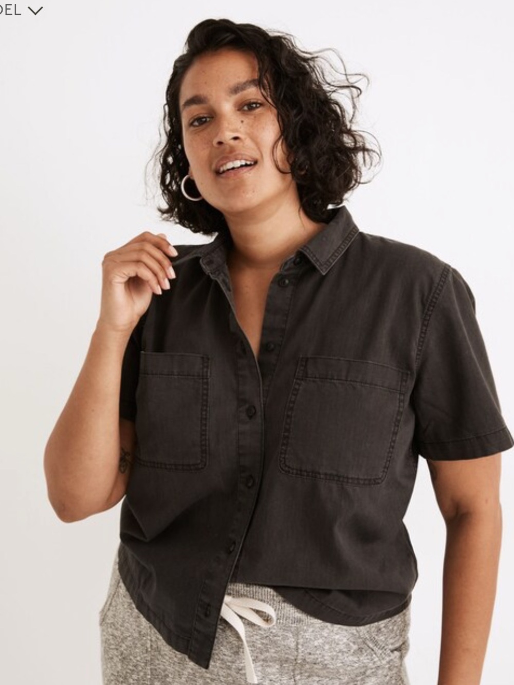 Madewell Denim Short-Sleeve Button-Up Shirt in Lunar Wash